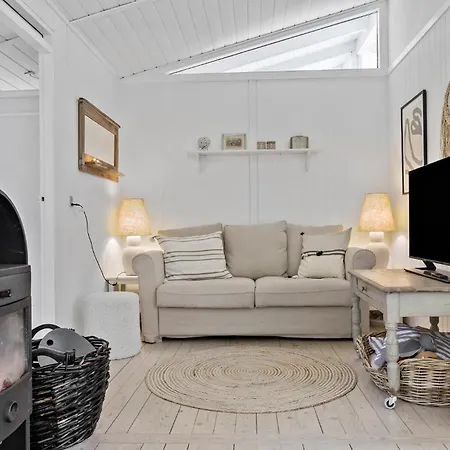 Дом отдыха Cozy In With Wifi